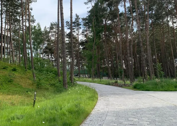 Shellter Apartments By The Sea Rogowo